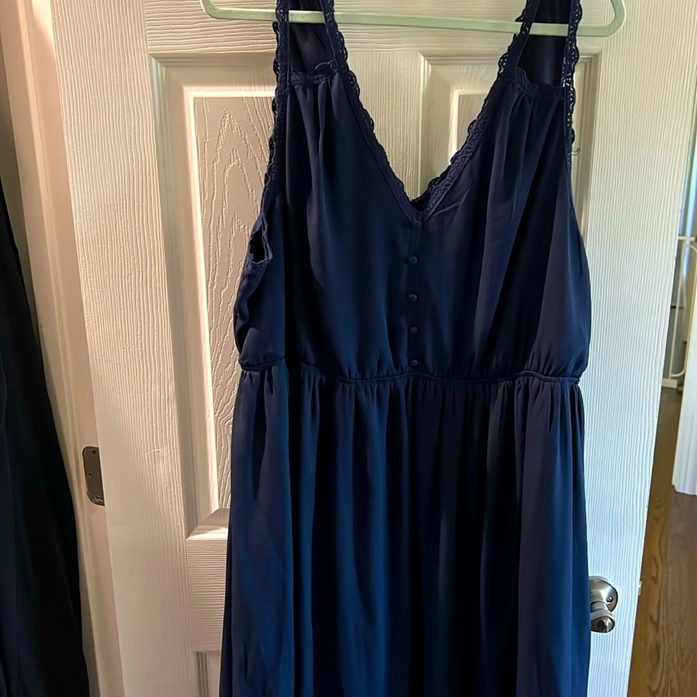Navy plus size dress size 3